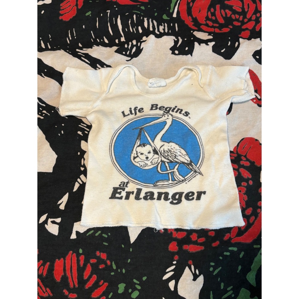 Vintage Life Begins at Erlanger Infant T-Shirt White Stork Graphic 6 Months